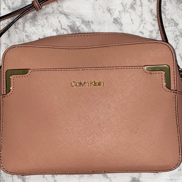 Calvin Klein crossbody bag - Picture 2 of 5